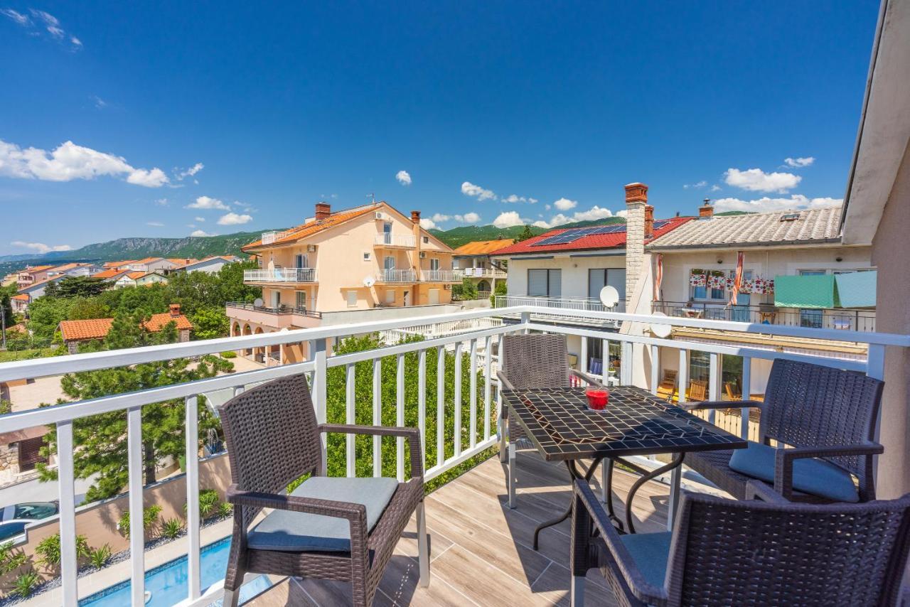 Apartments Panorama Novi Vinodolski Exterior photo