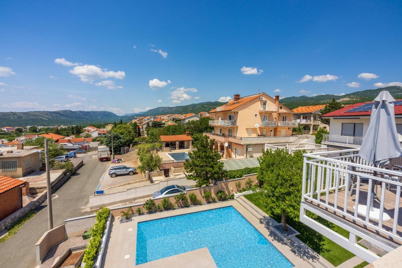 Apartments Panorama Novi Vinodolski Exterior photo
